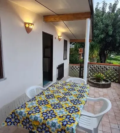 Cottage *