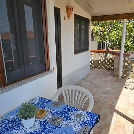 Cottage 마리나디카메로타